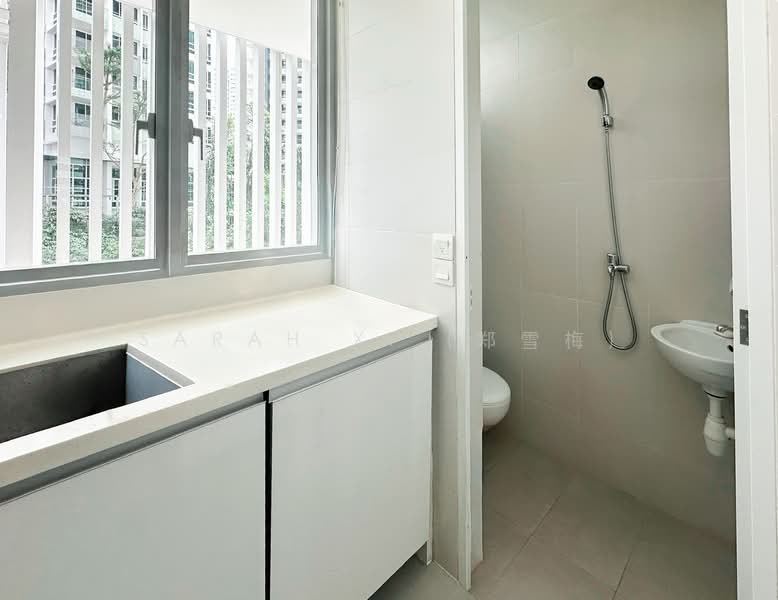 The Vermont On Cairnhill Apartment For Sale at S$ 5,280,000 | PropertyGuru Singapore - Bathroom