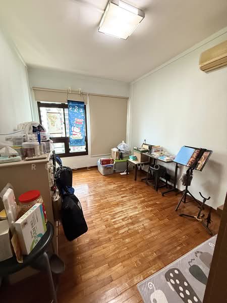 121 Kim Tian Place HDB Flat For Sale at S$ 1,250,000 | PropertyGuru Singapore - Interior