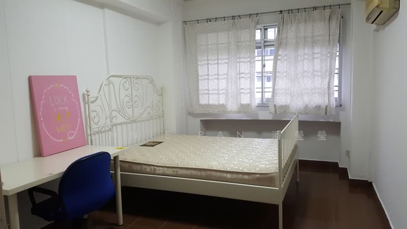 359 Tampines Street 34, 359 Tampines Street 34, 4 Bedrooms, 1,356 sqft, HDB Flat For Rent, by Connie Pan 潘瑩瑩, 500065783 - Bedroom - PropertyGuru.com.sg