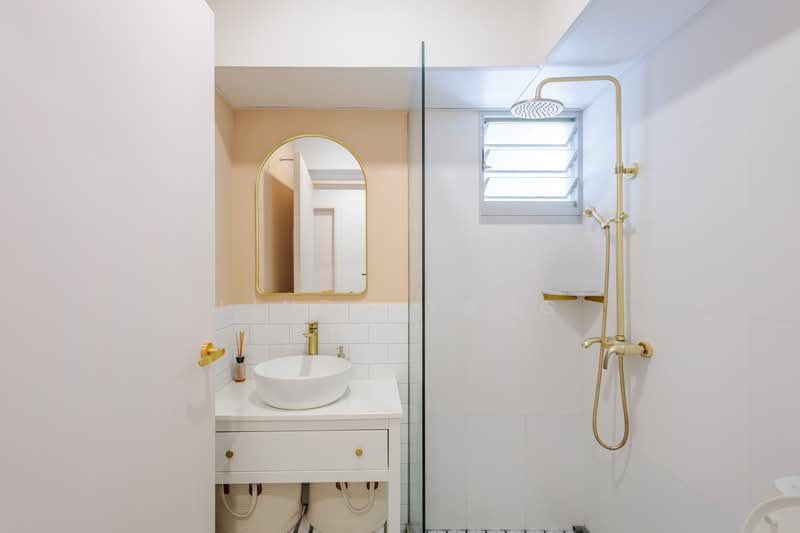154B Bedok South Road HDB Flat For Sale at S$ 1,150,000 | PropertyGuru Singapore - Bathroom