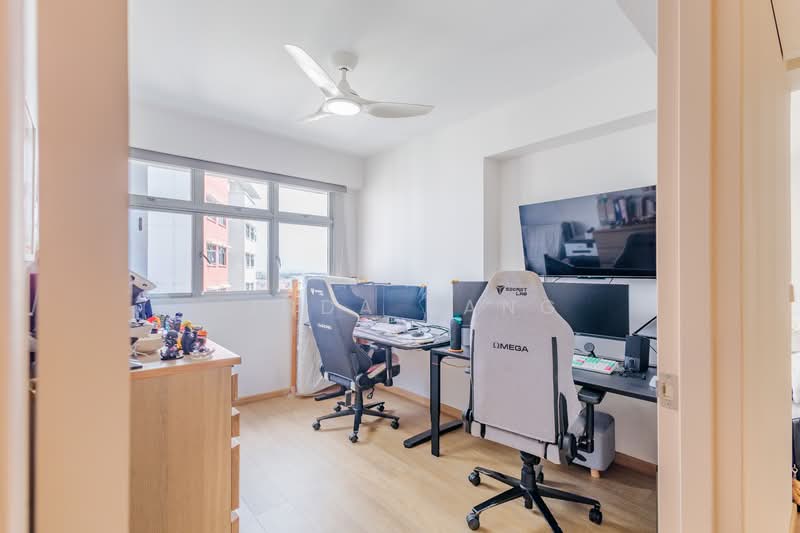 154B Bedok South Road HDB Flat For Sale at S$ 1,150,000 | PropertyGuru Singapore - Study