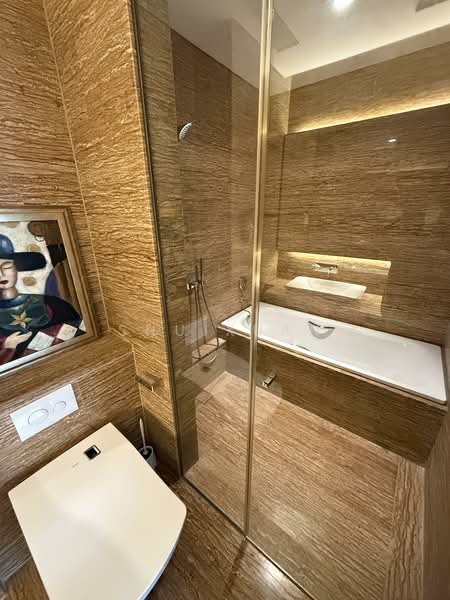 Corals at Keppel Bay Condominium For Sale at S$ 8,500,000 | PropertyGuru Singapore - Bathroom