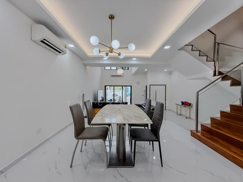 Best Value Large Renovated 3 Sty Inter Terrace, Full Unblocked, 100% move in! Terraced House For Sale at S$ 4,380,000 | PropertyGuru Singapore
