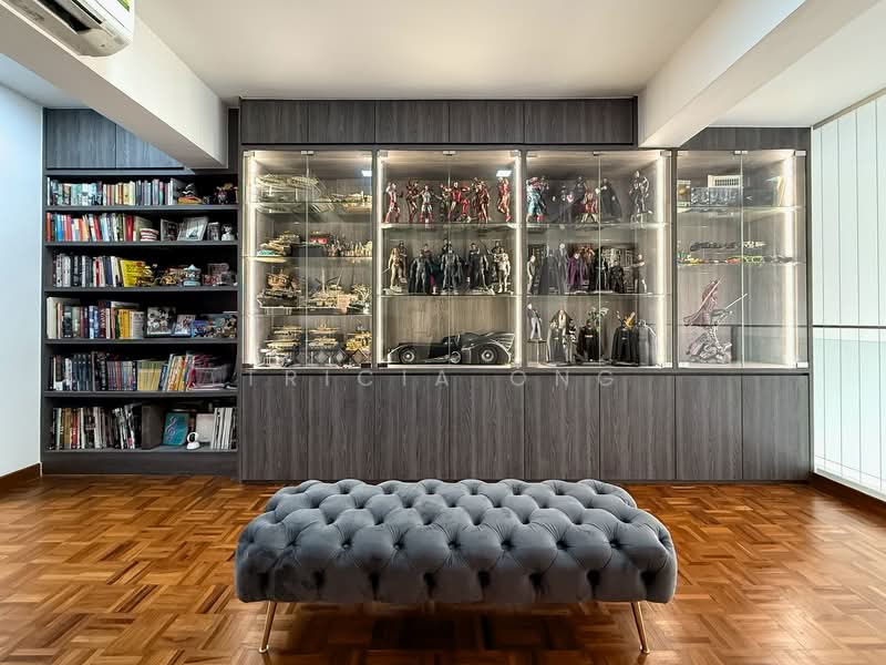 Best Value Large Renovated 3 Sty Inter Terrace, Full Unblocked, 100% move in! Terraced House For Sale at S$ 4,380,000 | PropertyGuru Singapore - Interior