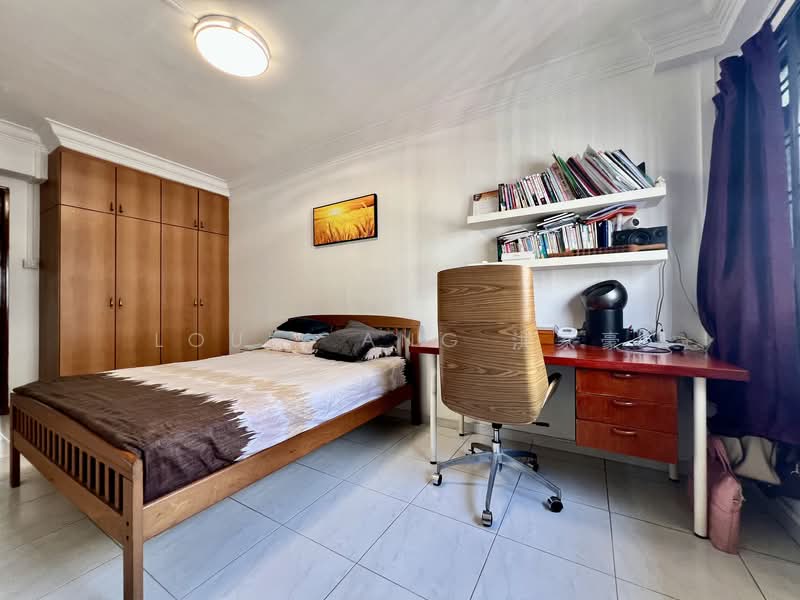 447 Choa Chu Kang Avenue 4 HDB Flat For Sale at S$ 560,000 | PropertyGuru Singapore - Bedroom
