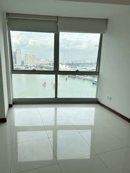 The Sail @ Marina Bay, 2 Marina Boulevard, 2 Bedrooms, 883 sqft, Condominium For Rent, by Iris Lee, 500065839 - View - PropertyGuru.com.sg