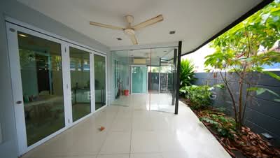 For Sale - Upper East Coast Off Nallur and Marine Parade