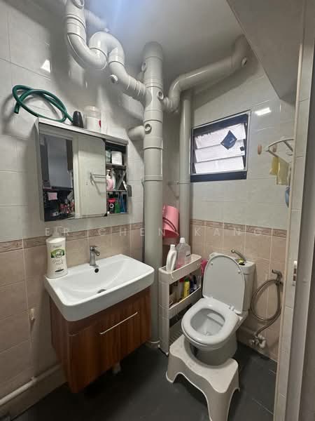 306B Anchorvale Link, 306B Anchorvale Link, Room Rental, 150 sqft, HDB Flat For Rent, by Er Chen Kang, 500065868 - Bathroom - PropertyGuru.com.sg