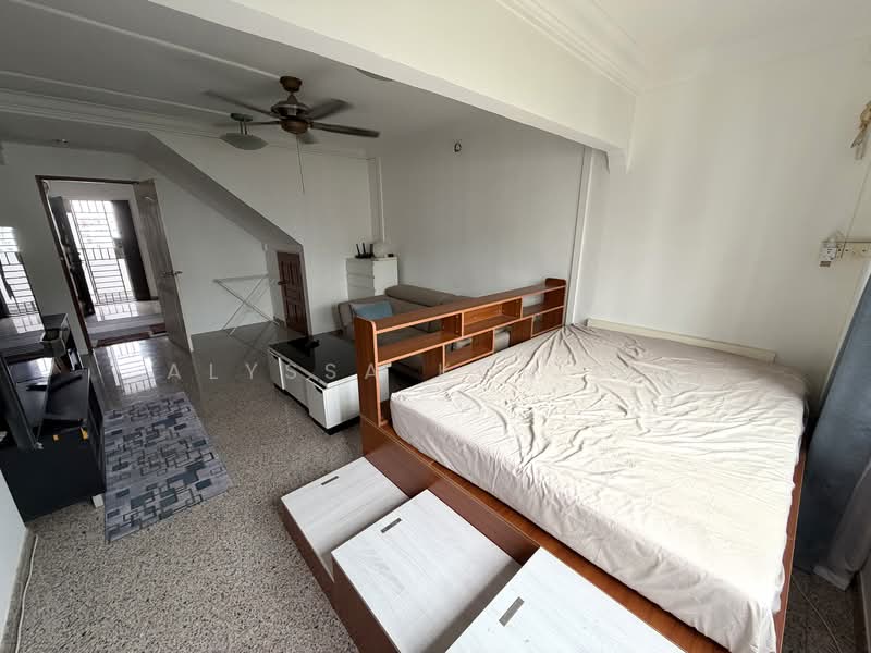 288C Jurong East Street 21, 288C Jurong East Street 21, 4 Bedrooms, 1,528 sqft, HDB Flat For Rent, by Alyssa Koh L X, 500065905 - Bedroom - PropertyGuru.com.sg