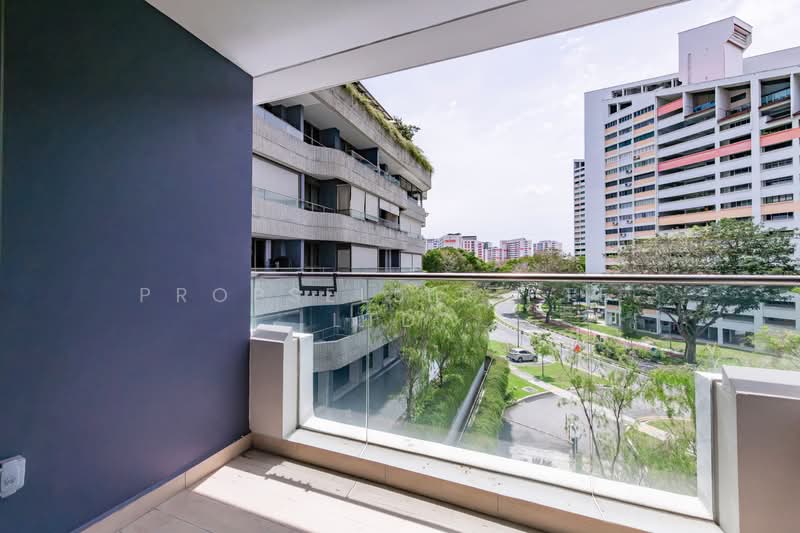 The Tre Ver Condominium For Sale at S$ 930,000 | PropertyGuru Singapore - Balcony
