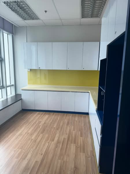 Westech Building, 237 Pandan Loop, 2,562 sqft, Factory / Workshop (B2) For Rent, by Vinay Gulab Khanchandani ( Vincent ), 500065920 - CommercialGuru.com.sg