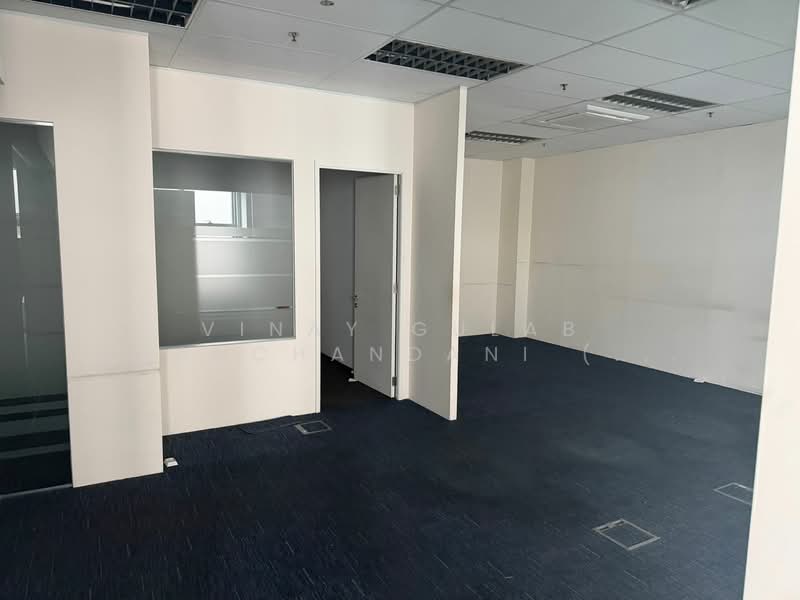 Westech Building, 237 Pandan Loop, 2,562 sqft, Factory / Workshop (B2) For Rent, by Vinay Gulab Khanchandani ( Vincent ), 500065920 - CommercialGuru.com.sg