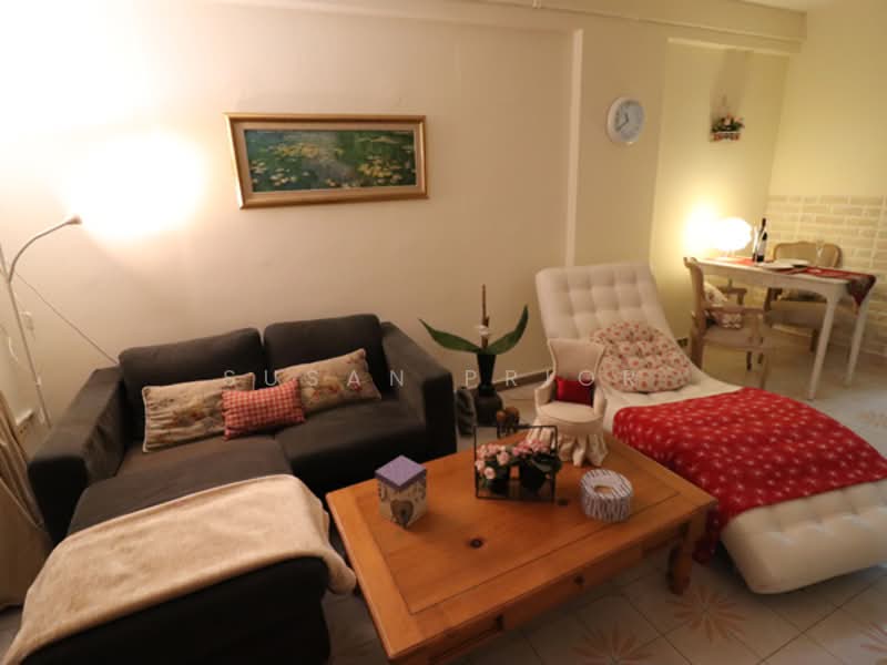 129 Marsiling Rise, 129 Marsiling Rise, 2 Bedrooms, 750 sqft, HDB Flat For Rent, by Susan Prior, 500065947 - Living Room - PropertyGuru.com.sg