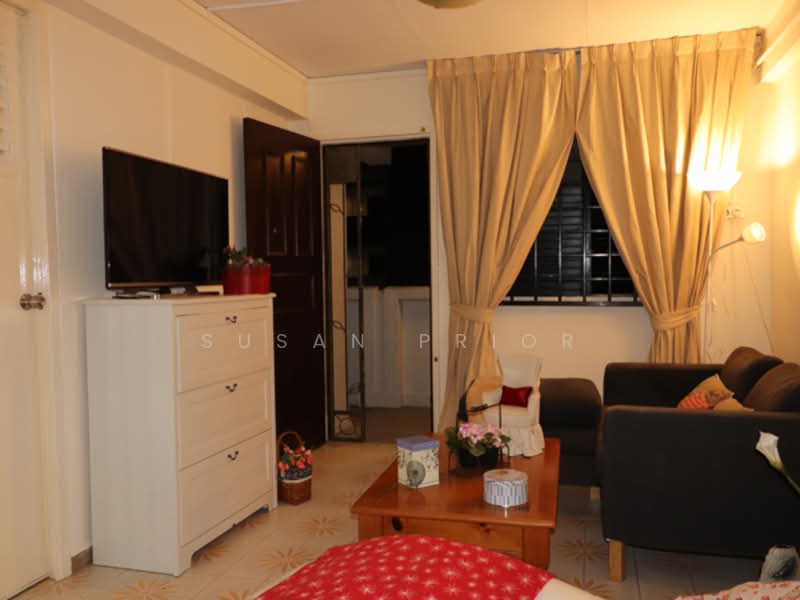 129 Marsiling Rise, 129 Marsiling Rise, 2 Bedrooms, 750 sqft, HDB Flat For Rent, by Susan Prior, 500065947 - Living Room - PropertyGuru.com.sg