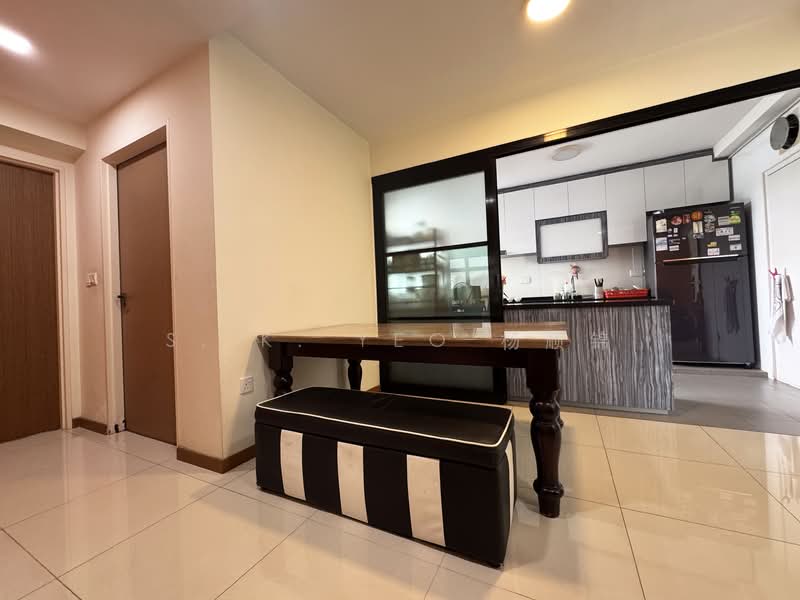 323D Sumang Walk HDB Flat For Sale at S$ 1,080,000 | PropertyGuru Singapore - Dining Room