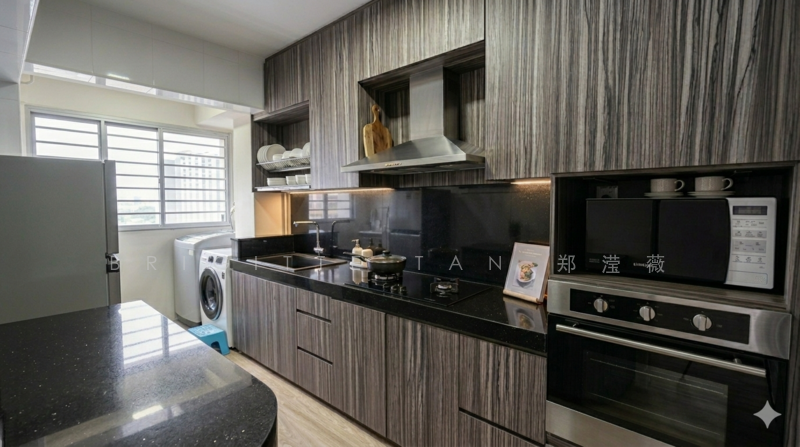310B Punggol Walk HDB Flat For Sale at S$ 700,000 | PropertyGuru Singapore - Kitchen