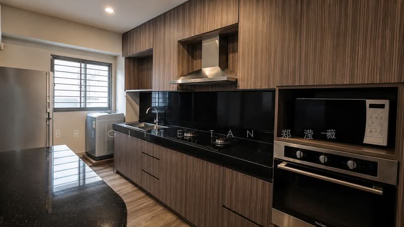 310B Punggol Walk, 310B Punggol Walk, 3 Bedrooms, 990 sqft, HDB Flat For Sale, by Brigitte Tan 郑滢薇, 500065968 - Kitchen - PropertyGuru.com.sg