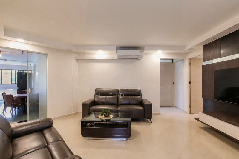 51 Kent Road HDB Flat For Sale at S$ 620,000 | PropertyGuru Singapore - Living Room