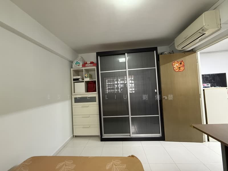 830 Hougang Central, 830 Hougang Central, Room Rental, 150 sqft, HDB Flat For Rent, by Estee Liu 劉俐蘡, 500065986 - Bedroom - PropertyGuru.com.sg