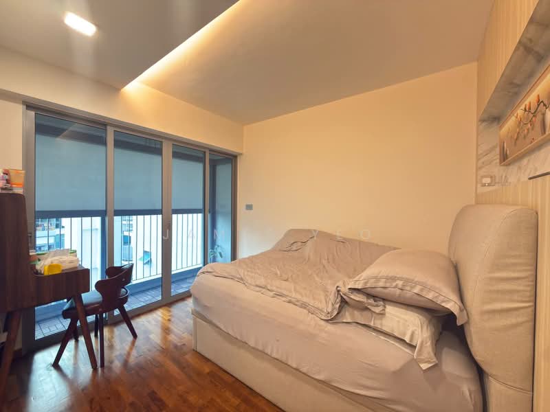 519A Tampines Central 8, 519A Tampines Central 8, 2 Bedrooms, 893 sqft, HDB Flat For Sale, by James Yeo, 500065993 - Bedroom - PropertyGuru.com.sg