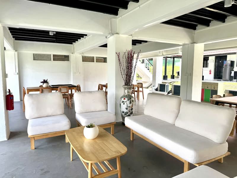 Admiralty Hills Serviced Apartment, 27 Admiralty Road East, Room Rental, 240 sqft, Semi-Detached House For Rent, by Susan Tay, 500065995 - Lounging Area - PropertyGuru.com.sg