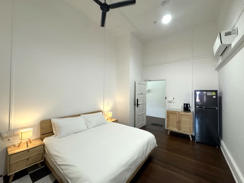 Admiralty Hills Serviced Apartment, 27 Admiralty Road East, Room Rental, 240 sqft, Semi-Detached House For Rent, by Susan Tay, 500065995 - Bedroom - PropertyGuru.com.sg