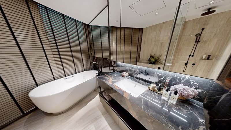 Newport Residences Apartment For Sale at S$ 8,280,000 | PropertyGuru Singapore - Bathroom