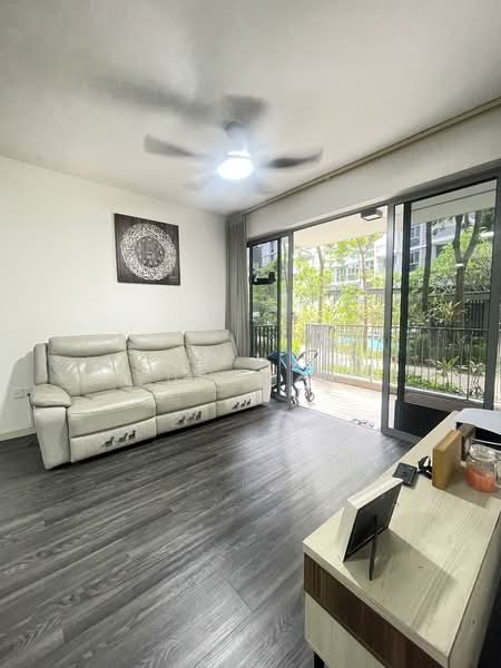 The Visionaire, 174 Canberra Drive, 3 Bedrooms, 1,109 sqft, Executive Condominium For Sale, by Mohd Yussaini, 500066009 - Living Room - PropertyGuru.com.sg