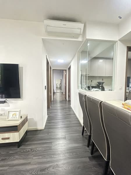 The Visionaire, 174 Canberra Drive, 3 Bedrooms, 1,109 sqft, Executive Condominium For Sale, by Mohd Yussaini, 500066009 - Corridor - PropertyGuru.com.sg