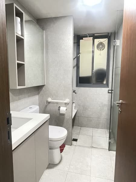 The Visionaire, 174 Canberra Drive, 3 Bedrooms, 1,109 sqft, Executive Condominium For Sale, by Mohd Yussaini, 500066009 - Bathroom - PropertyGuru.com.sg