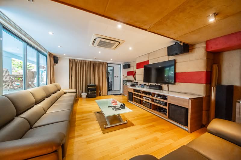 Semi-D in Fernhill Semi-Detached House For Sale at S$ 23,000,000 | PropertyGuru Singapore - Entertainment Room