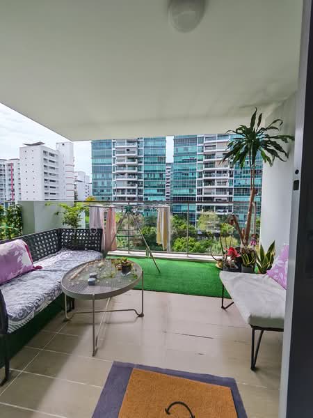 The Minton Condominium For Sale at S$ 2,150,000 | PropertyGuru Singapore - Balcony