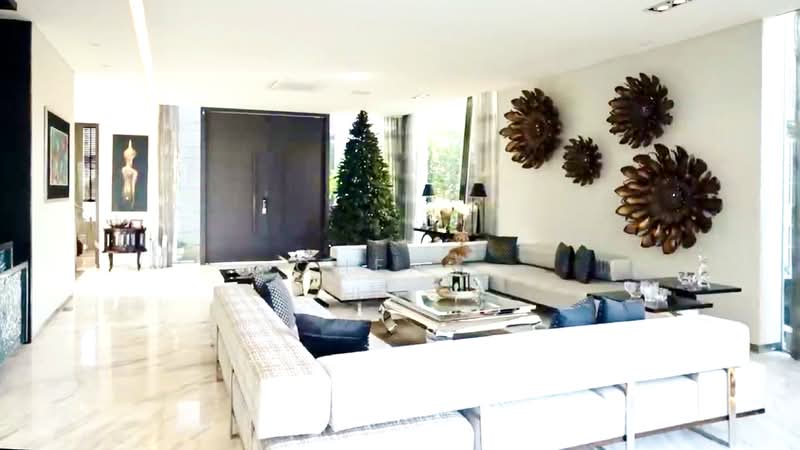 Sentosa Cove, Ocean Drive, 5 Bedrooms, 7,000 sqft, Detached House For Rent, by CHEN ., 500066044 - Living Room - PropertyGuru.com.sg