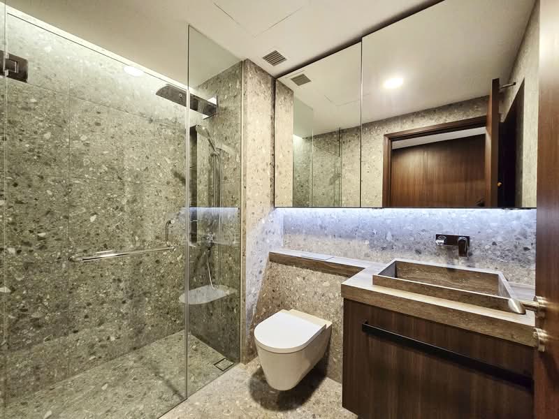 One Pearl Bank Condominium For Sale at S$ 1,400,000 | PropertyGuru Singapore - Bathroom