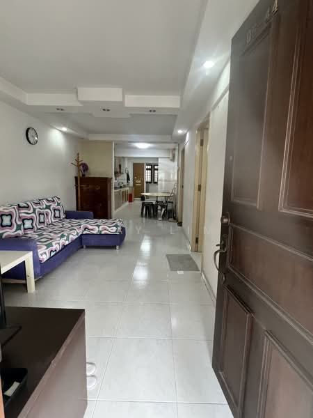 154 Mei Ling Street, 154 Mei Ling Street, 2 Bedrooms, 680 sqft, HDB Flat For Rent, by May Lin, 500066058 - Living Room - PropertyGuru.com.sg