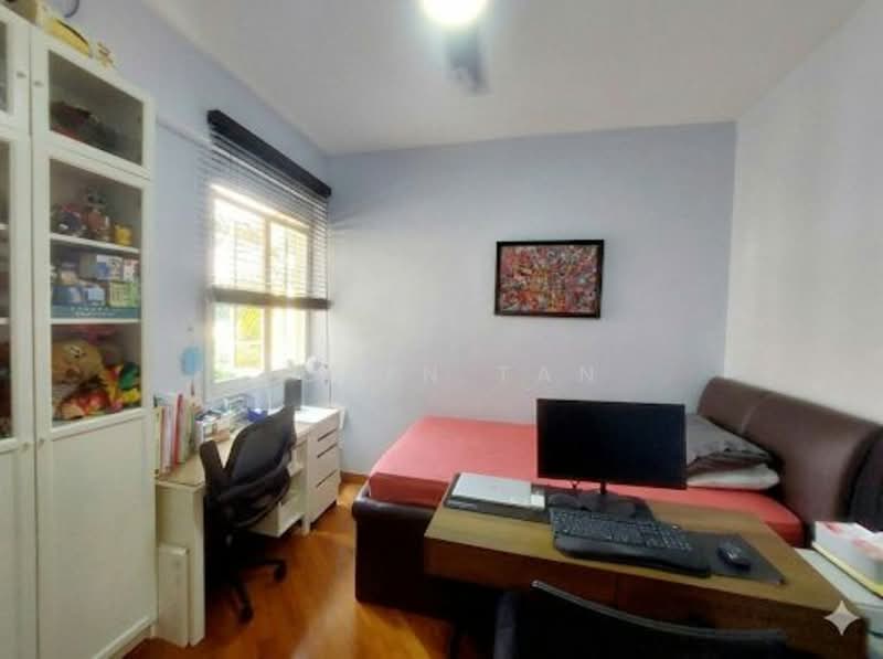 Villa Marina Condominium For Sale at S$ 2,100,000 | PropertyGuru Singapore - Study