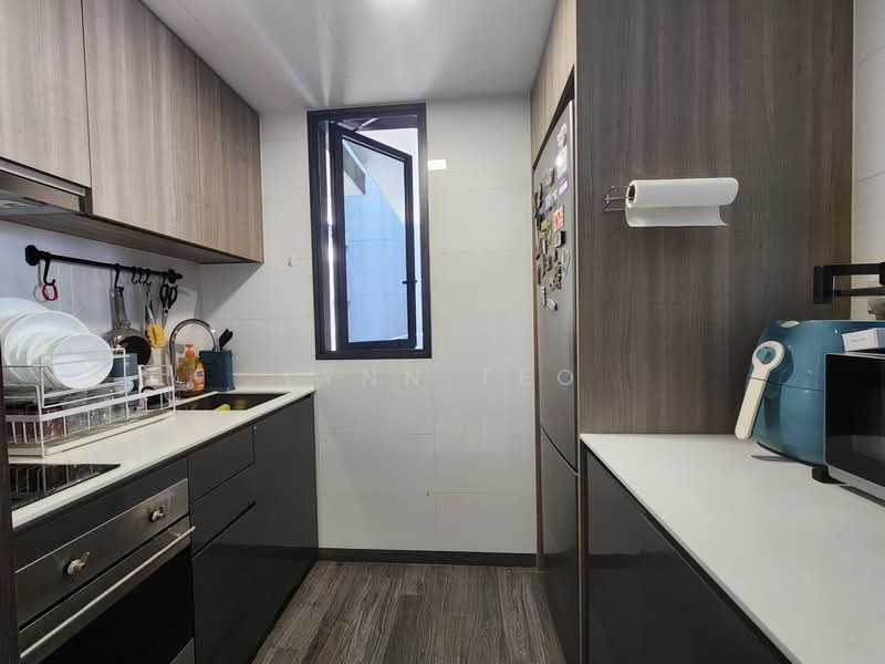 Botanique at Bartley Condominium For Sale at S$ 1,335,000 | PropertyGuru Singapore - Kitchen