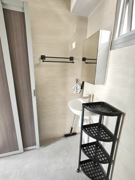 488A Choa Chu Kang Avenue 5, 488A Choa Chu Kang Avenue 5, Room Rental, 150 sqft, HDB Flat For Rent, by Lenny Tan, 500066078 - Bathroom - PropertyGuru.com.sg
