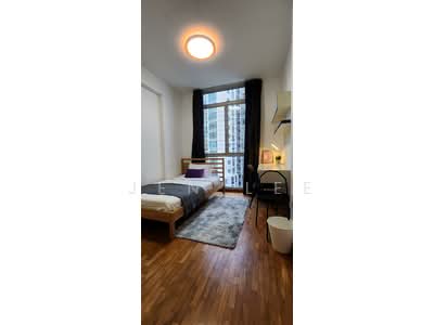 For Rent - The Lakeshore