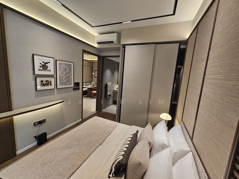 Amber House Apartment For Sale at S$ 2,030,000 | PropertyGuru Singapore - Master Bedroom