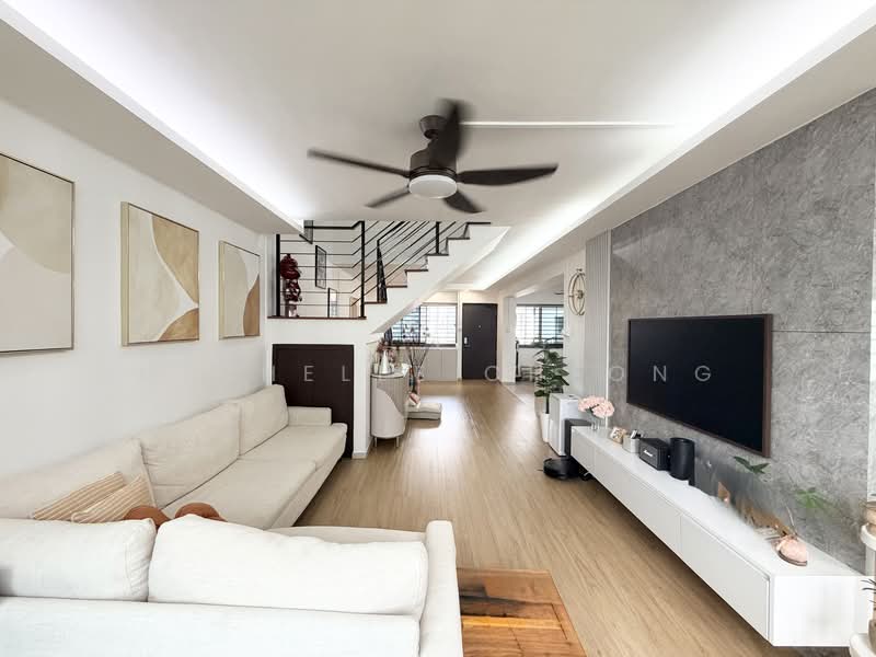 159 Yung Ping Road HDB Flat For Sale at S$ 788,888 | PropertyGuru Singapore - Living Room