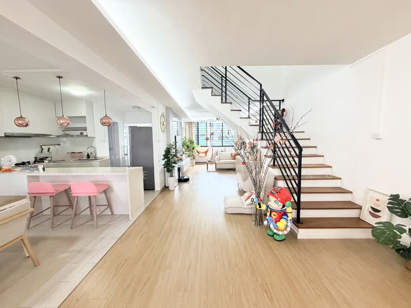 159 Yung Ping Road HDB Flat For Sale at S$ 788,888 | PropertyGuru Singapore - Living Room