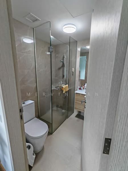 Treasure at Tampines, 13 Tampines Lane, 2 Bedrooms, 678 sqft, Condominium For Rent, by Mervin Tan, 500066137 - Bathroom - PropertyGuru.com.sg