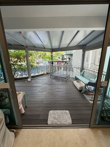 Thomson Grand Condominium For Sale at S$ 2,800,000 | PropertyGuru Singapore - Balcony