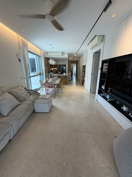 Thomson Grand Condominium For Sale at S$ 2,800,000 | PropertyGuru Singapore - Living Room