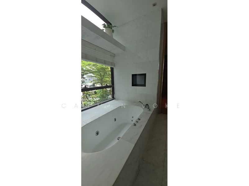 Belle Vue Residences, 15 Oxley Walk, 3 Bedrooms, 2,045 sqft, Condominium For Rent, by Carmen Loke, 500066141 - Bathroom - PropertyGuru.com.sg