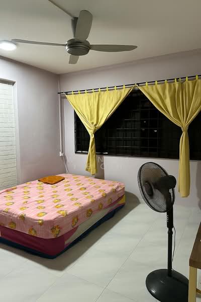 168 Hougang Avenue 1 HDB Flat For Sale at S$ 599,999 | PropertyGuru Singapore - Bedroom