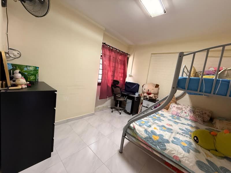 168 Hougang Avenue 1 HDB Flat For Sale at S$ 599,999 | PropertyGuru Singapore - Bedroom