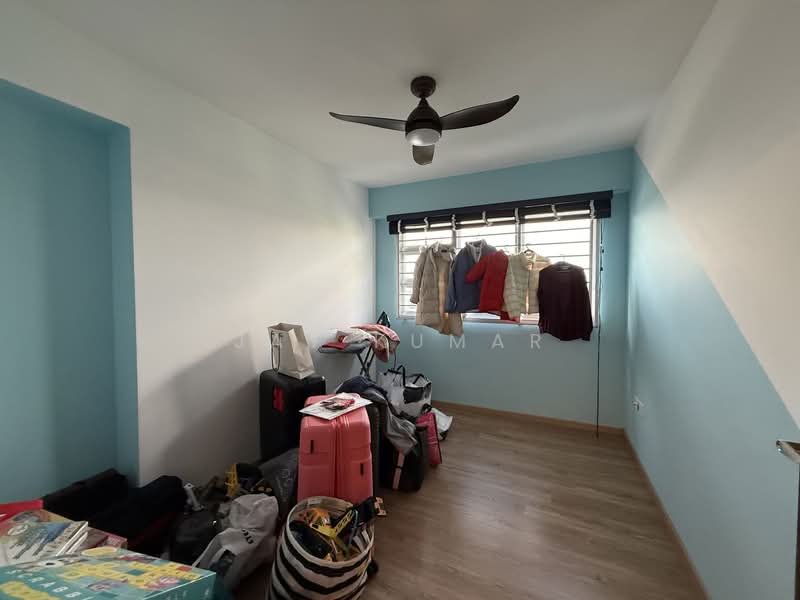 227A Ang Mo Kio Street 23 HDB Flat For Sale at S$ 980,000 | PropertyGuru Singapore - Interior