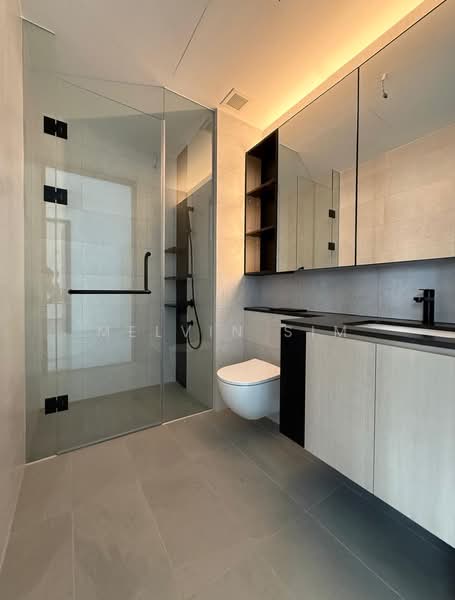 Jervois Mansion, 4 Jervois Close, 2 Bedrooms, 785 sqft, Condominium For Rent, by Melvin Sim, 500066175 - Bathroom - PropertyGuru.com.sg